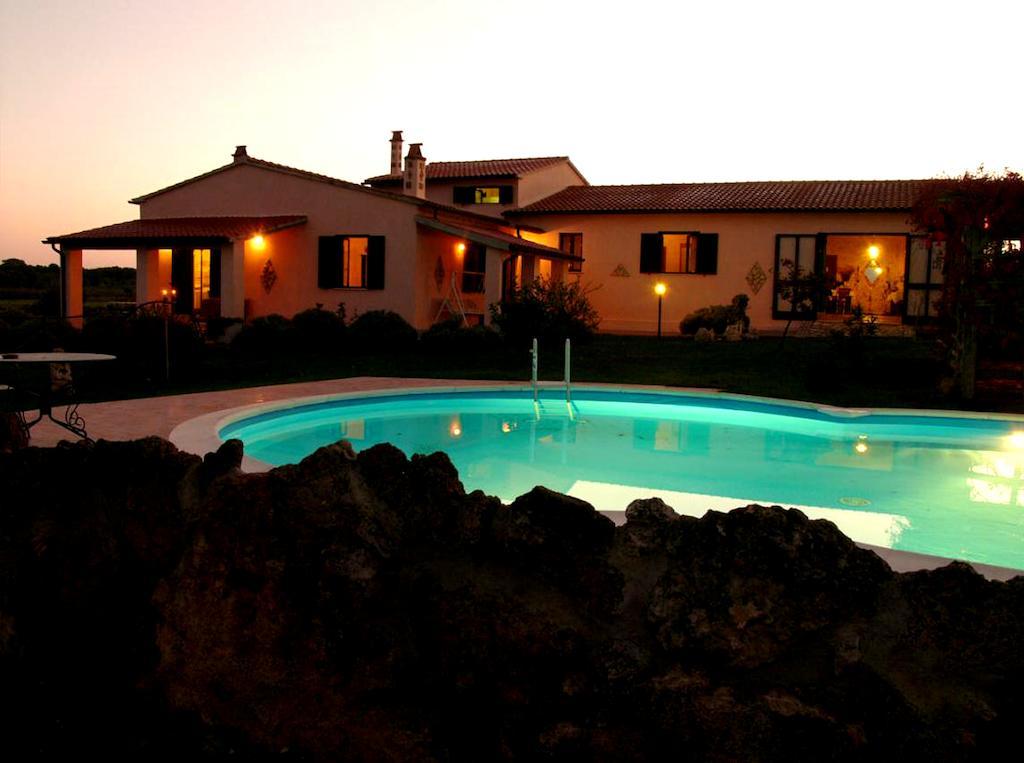 Agriturismo Il Grillo Parlante Pitigliano Esterno foto
