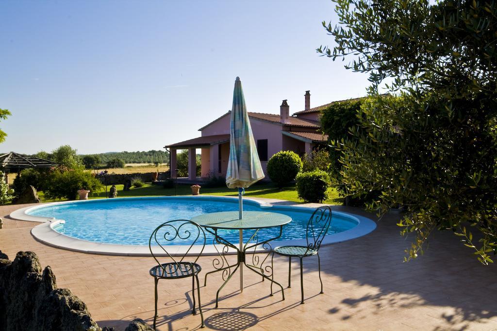 Agriturismo Il Grillo Parlante Pitigliano Esterno foto